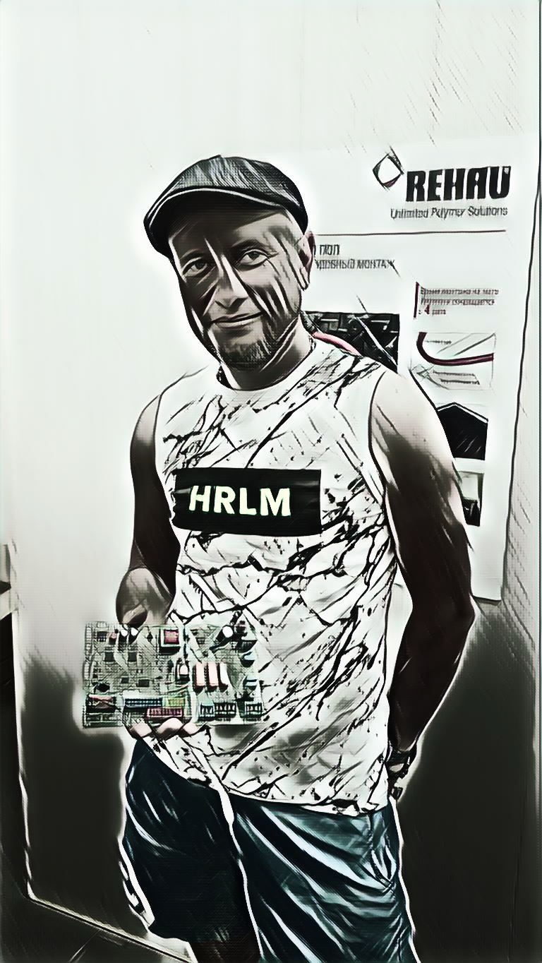 PicsArt_05-26-12.33.39.jpg